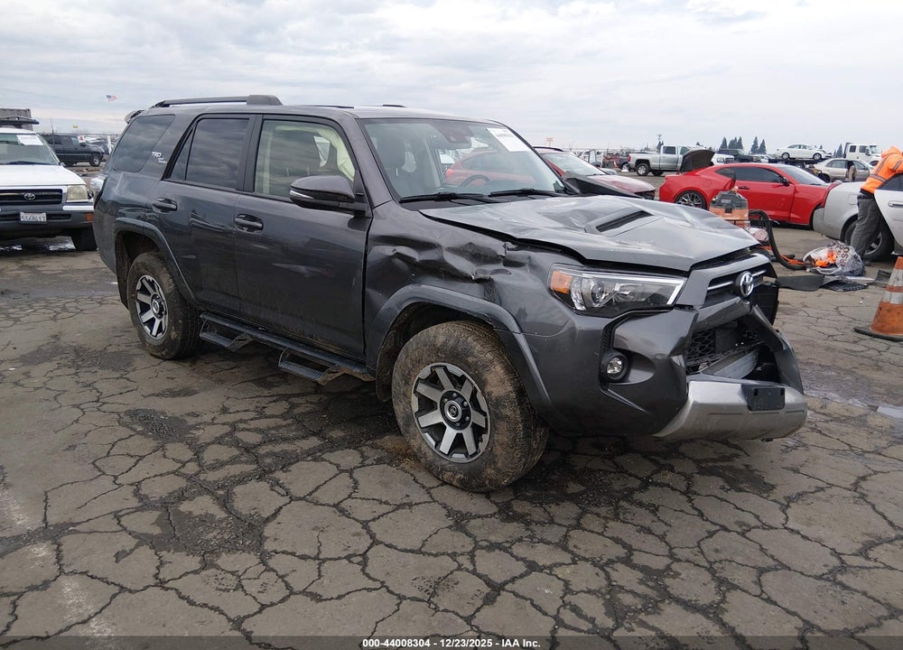 2023 TOYOTA 4RUNNER TRD OFF ROAD PREMIUM VIN: JTERU5JRXP6090198