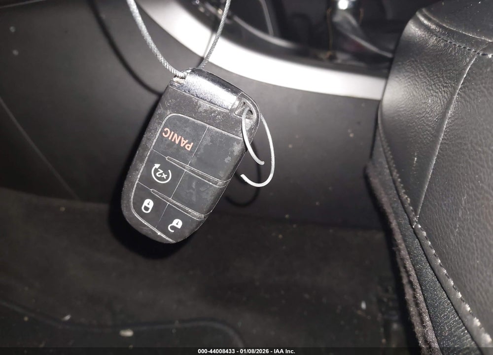 2018 JEEP COMPASS LATITUDE FWD VIN: 3C4NJCBB0JT309152