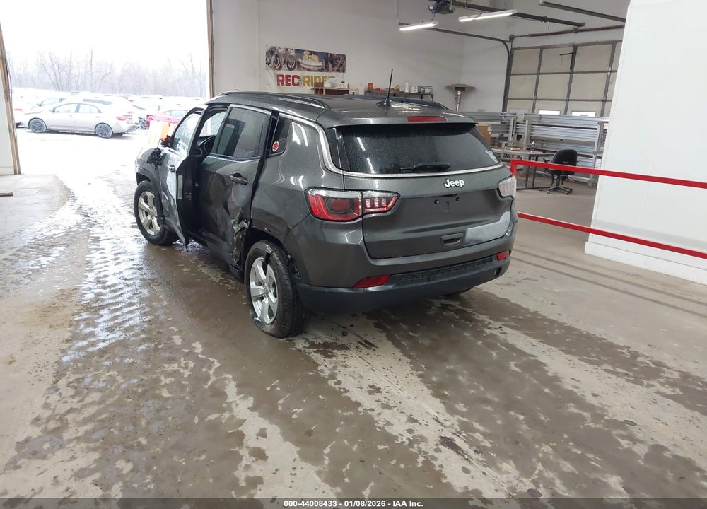 2018 JEEP COMPASS LATITUDE FWD VIN: 3C4NJCBB0JT309152