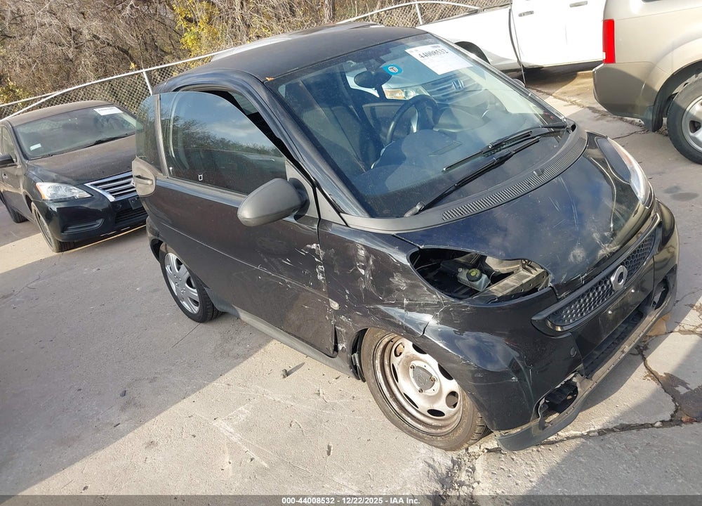 2013 SMART FORTWO PURE VIN: WMEEJ3BA9DK691311