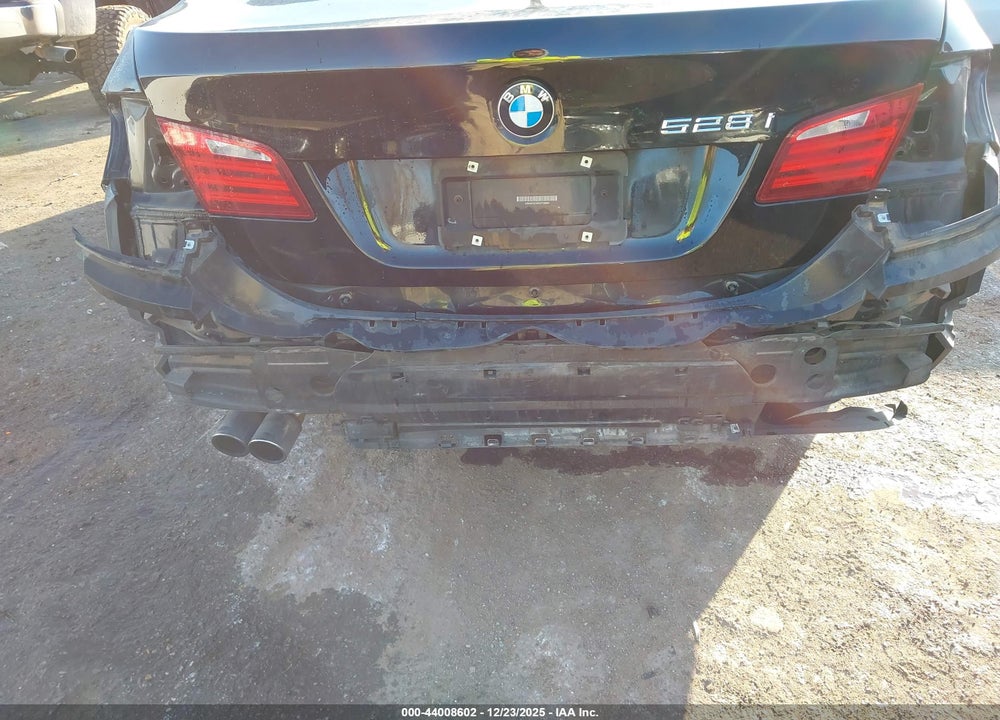 2013 BMW 528I VIN: WBAXG5C52DDY36984