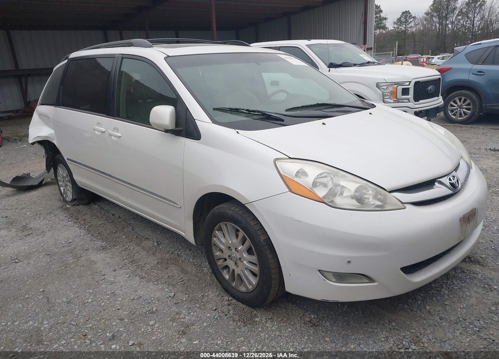 2007 TOYOTA SIENNA XLE LIMITED VIN: 5TDBK22CX7S002657