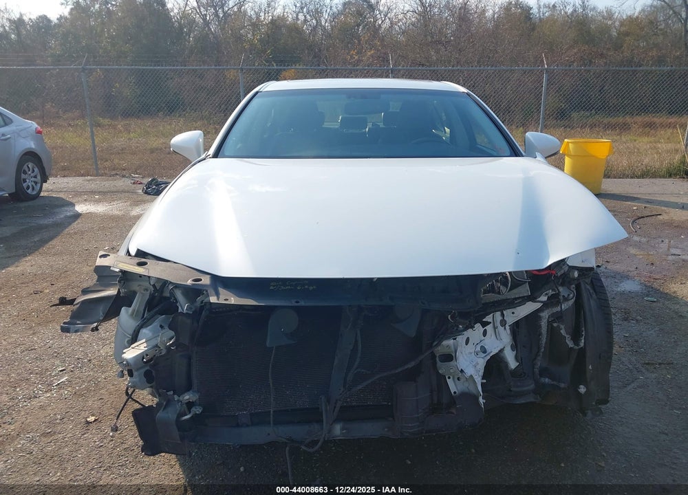 2014 LEXUS ES 350 VIN: JTHBK1GG8E2086552