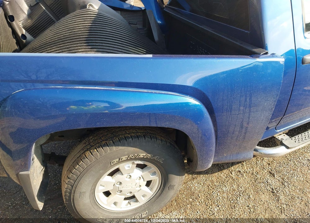 2005 CHEVROLET COLORADO LS VIN: 1GCDT146158182569