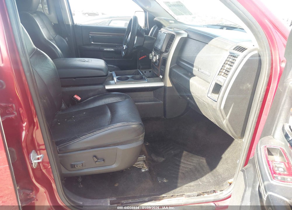 2015 RAM 1500 LAIE VIN: 1C6RR7NT2FS636982