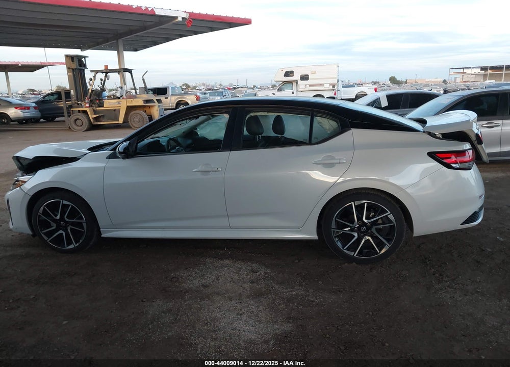 2024 NISSAN SENTRA SR XTRONIC CVT VIN: 3N1AB8DV2RY282943