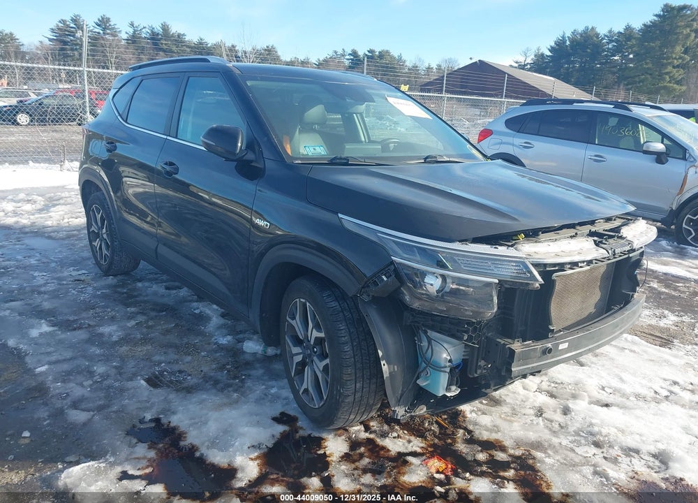 2021 KIA SELTOS EX VIN: KNDERCAA3M7078600