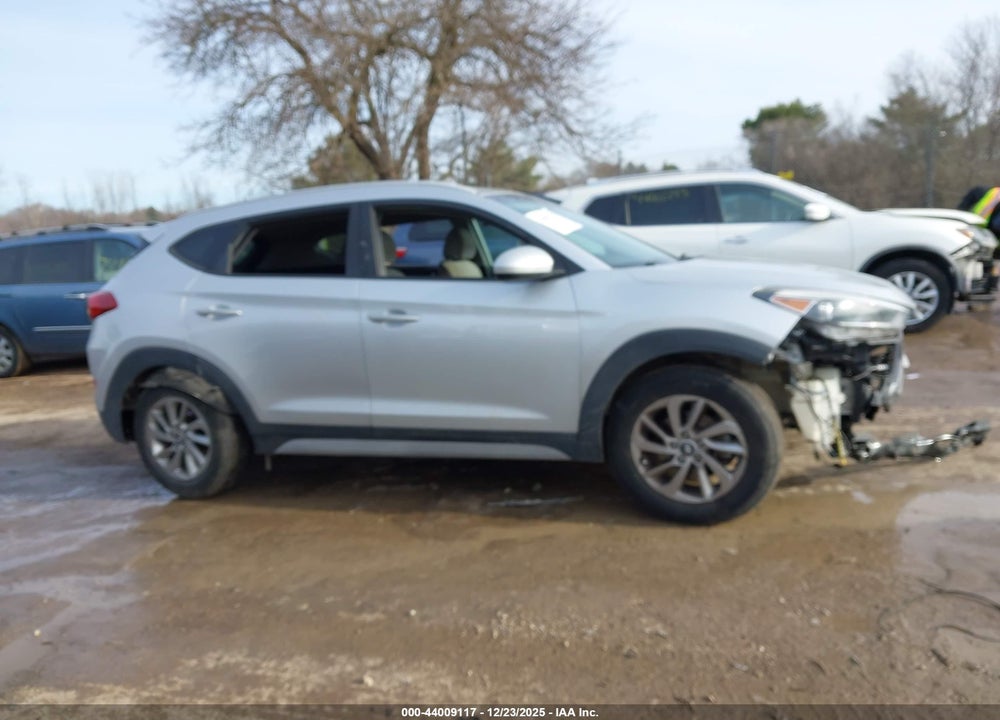 2018 HYUNDAI TUCSON SEL VIN: KM8J3CA41JU717009