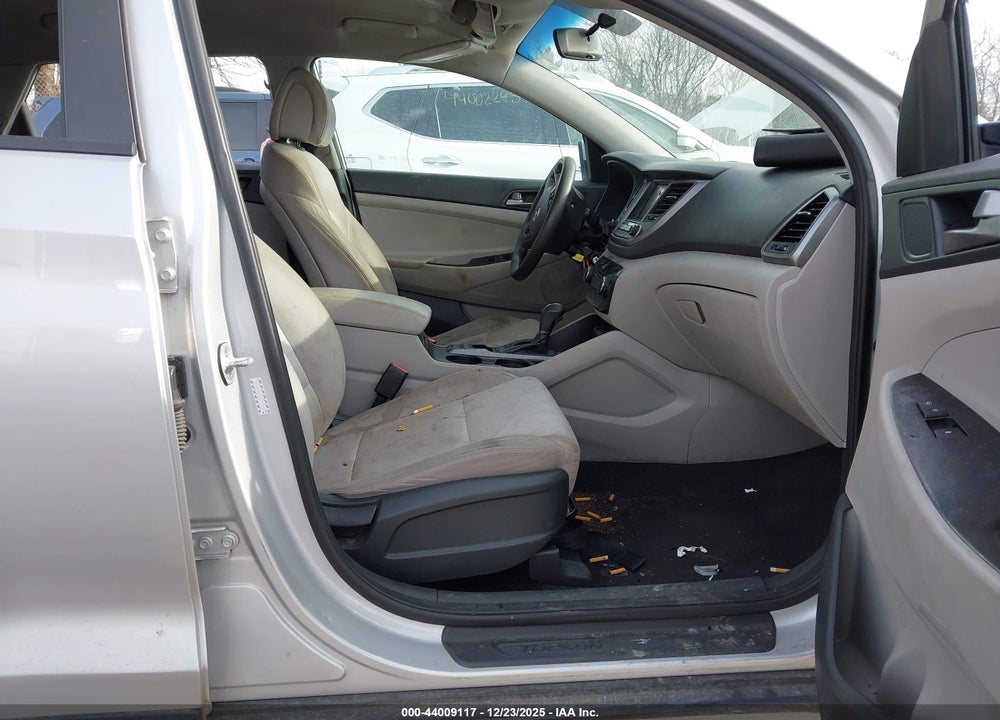 2018 HYUNDAI TUCSON SEL VIN: KM8J3CA41JU717009