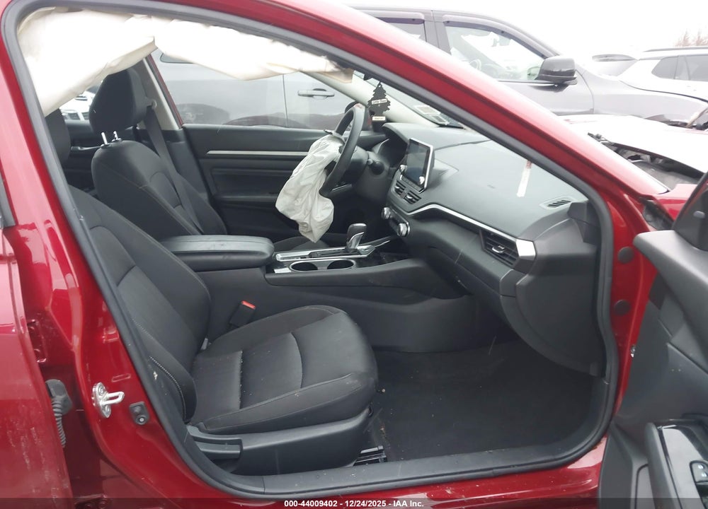 2021 NISSAN ALTIMA SV INTELLIGENT AWD VIN: 1N4BL4DW9MN326903