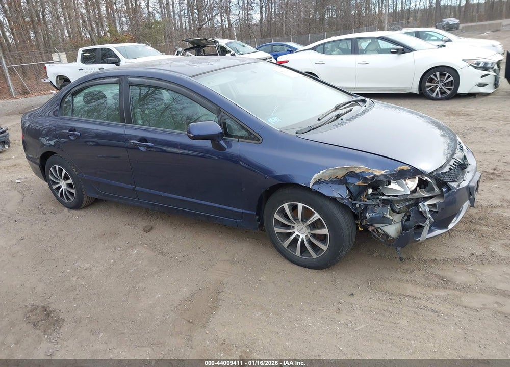 2011 HONDA CIVIC LX VIN: 2HGFA1F52BH550087