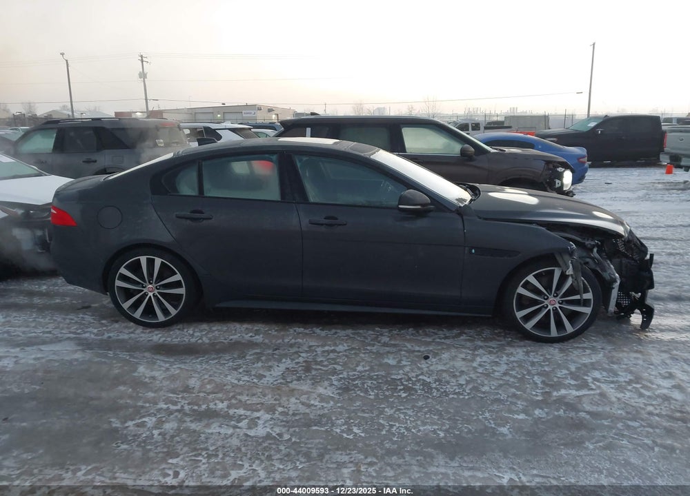 2018 JAGUAR XE 30T R-SPORT VIN: SAJAL4GX8JCP36529