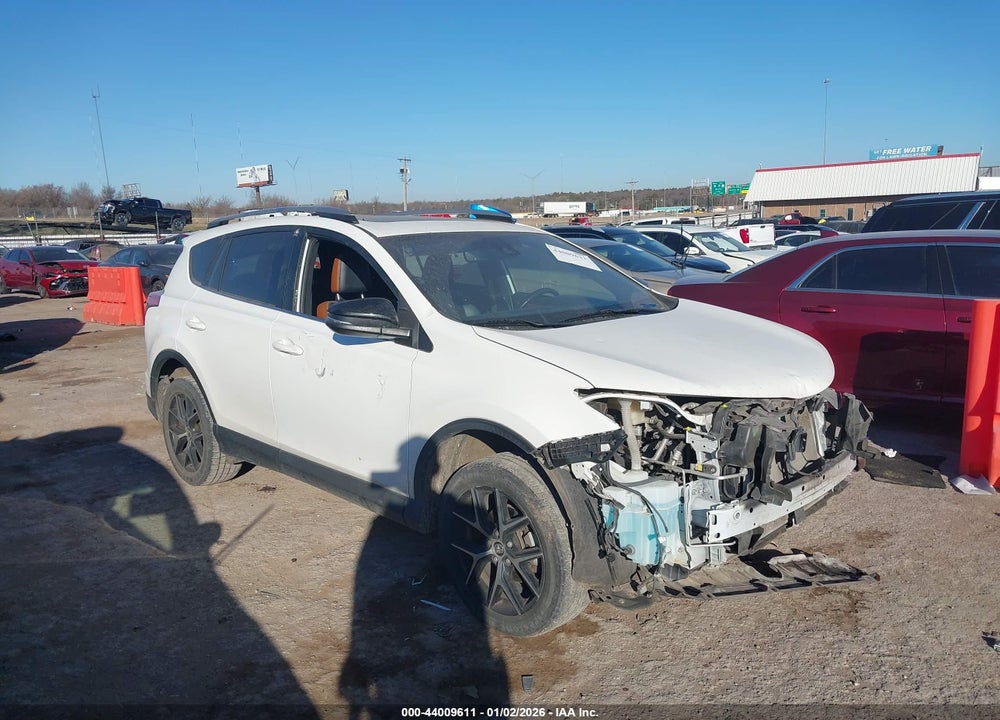 2017 TOYOTA RAV4 SE VIN: JTMNFREV3HJ141082