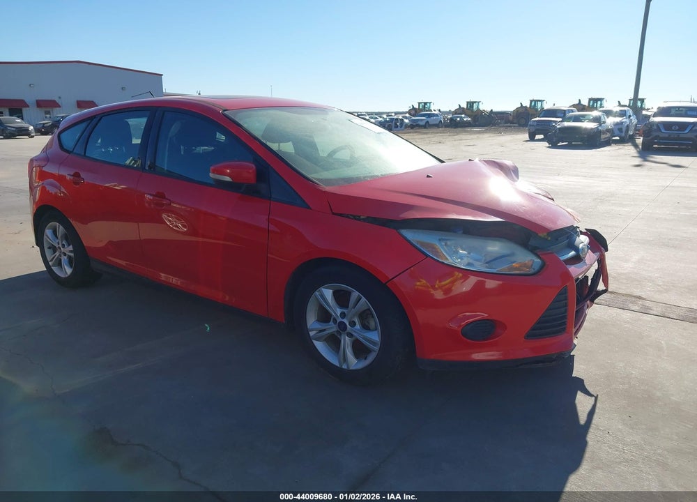 2014 FORD FOCUS SE VIN: 1FADP3K25EL447383