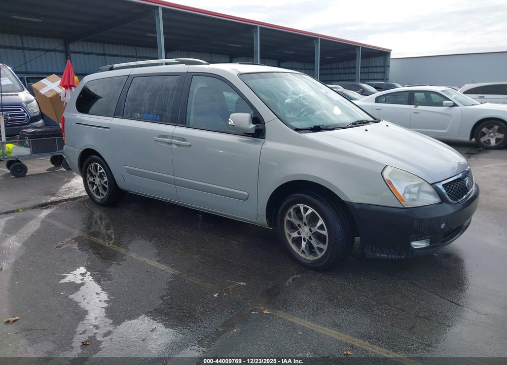 2014 KIA SEDONA LX VIN: KNDMG4C7XE6538531