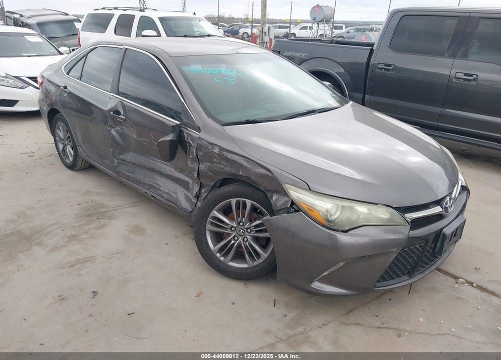 2016 TOYOTA CAMRY SE VIN: 4T1BF1FK1GU250108