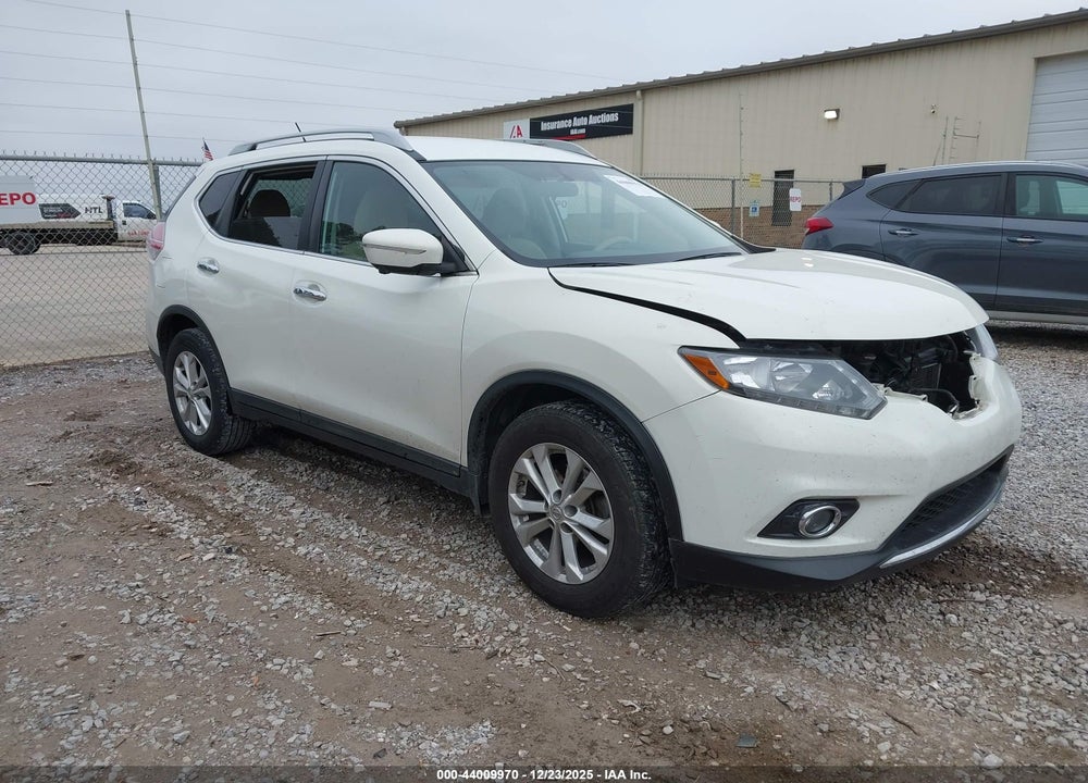 2014 NISSAN ROGUE SV VIN: 5N1AT2MT7EC838538