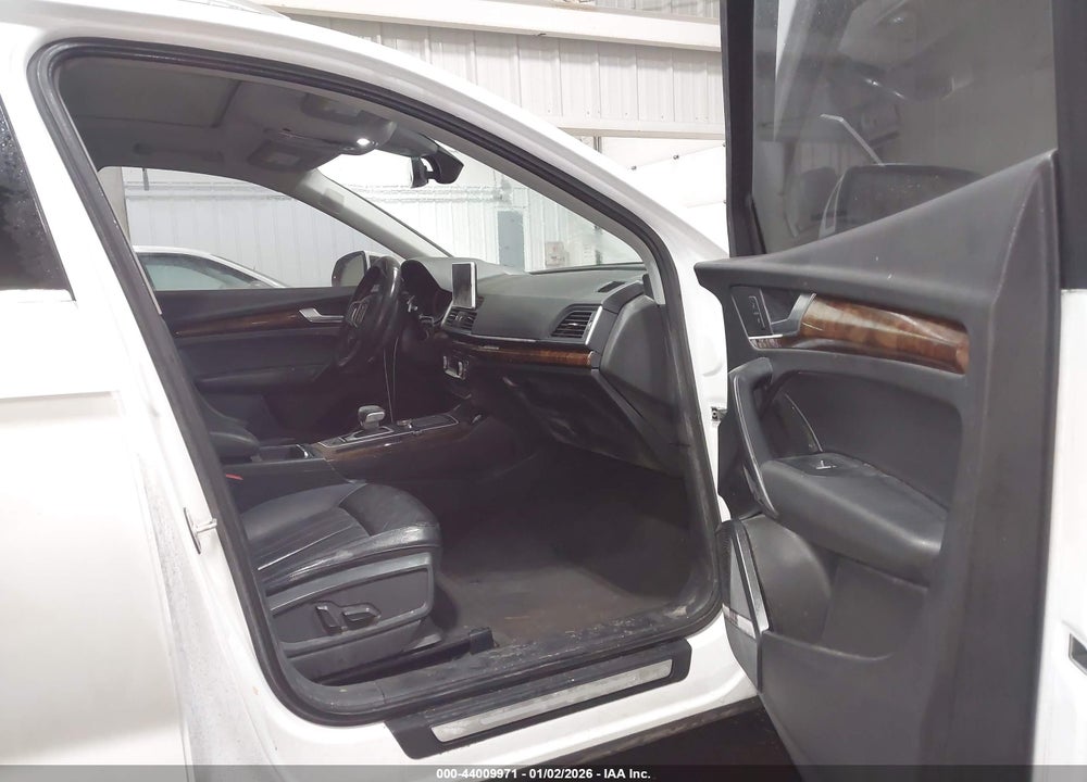 2018 AUDI Q5 2.0T PREMIUM/2.0T TECH PREMIUM VIN: WA1BNAFY1J2151779