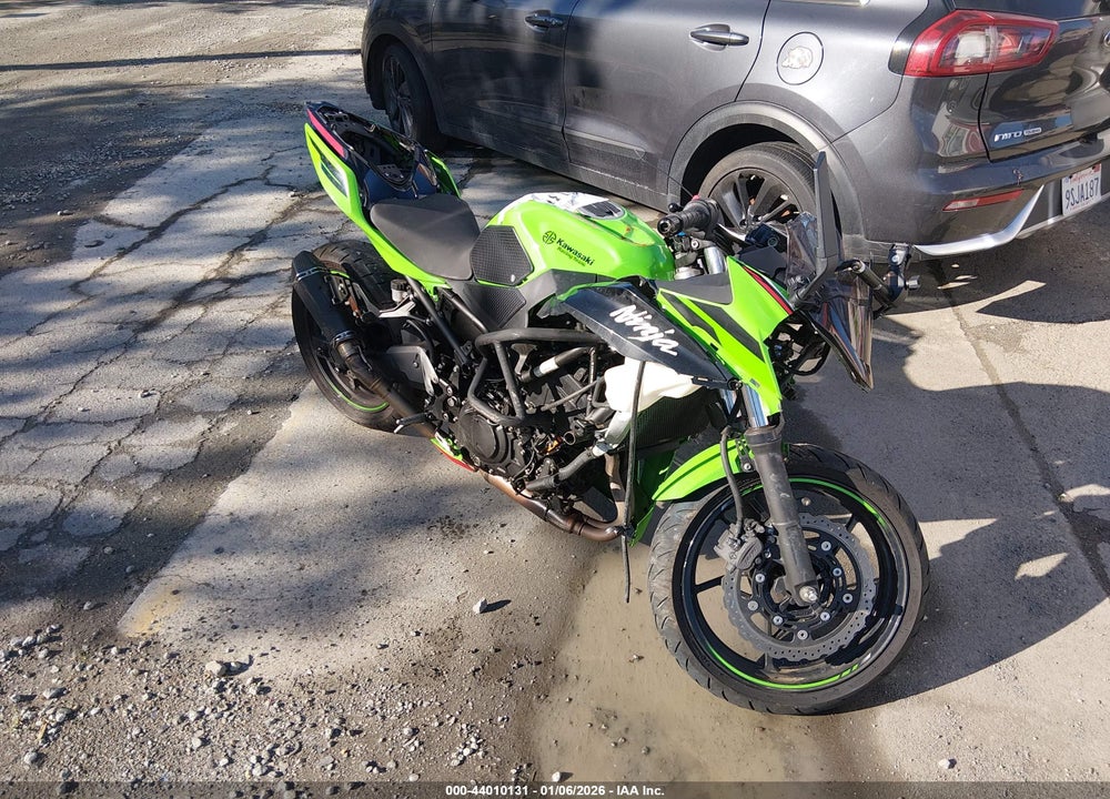 2023 KAWASAKI EX400 VIN: JKAEXKH17PDAN1330