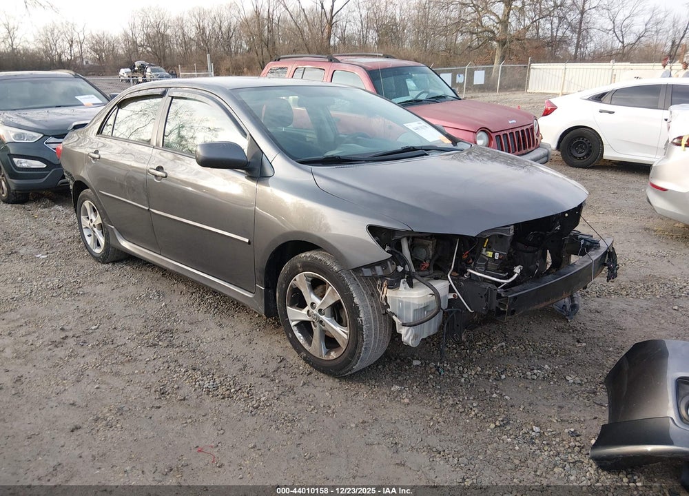 2013 TOYOTA COROLLA S/LE VIN: 2T1BU4EEXDC965517