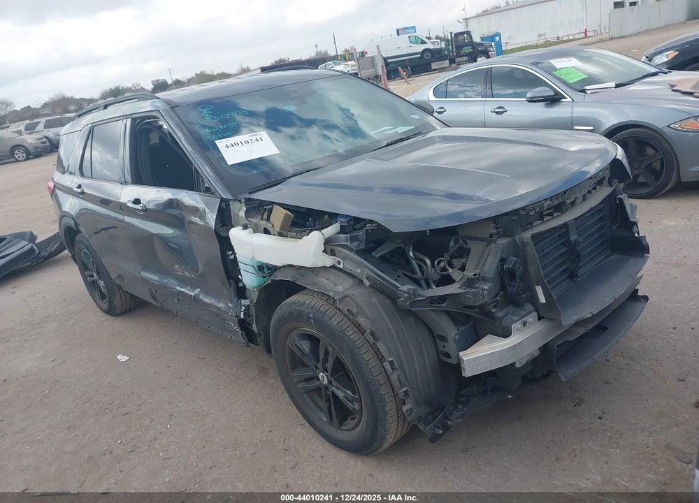 2020 FORD EXPLORER XLT VIN: 1FMSK7DH3LGB34830