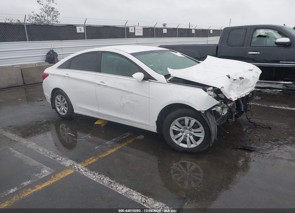 2012 HYUNDAI SONATA GLS PZEV VIN: 5NPEB4AC7CH337305