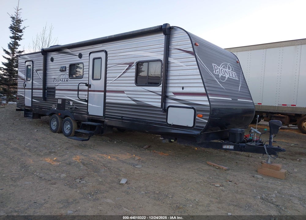 2018 HEARTLAND PIONEER 270 VIN: 5SFPB3125JE372137