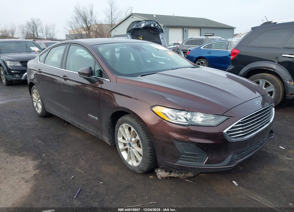 2019 FORD FUSION HYBRID SE VIN: 3FA6P0LUXKR129666
