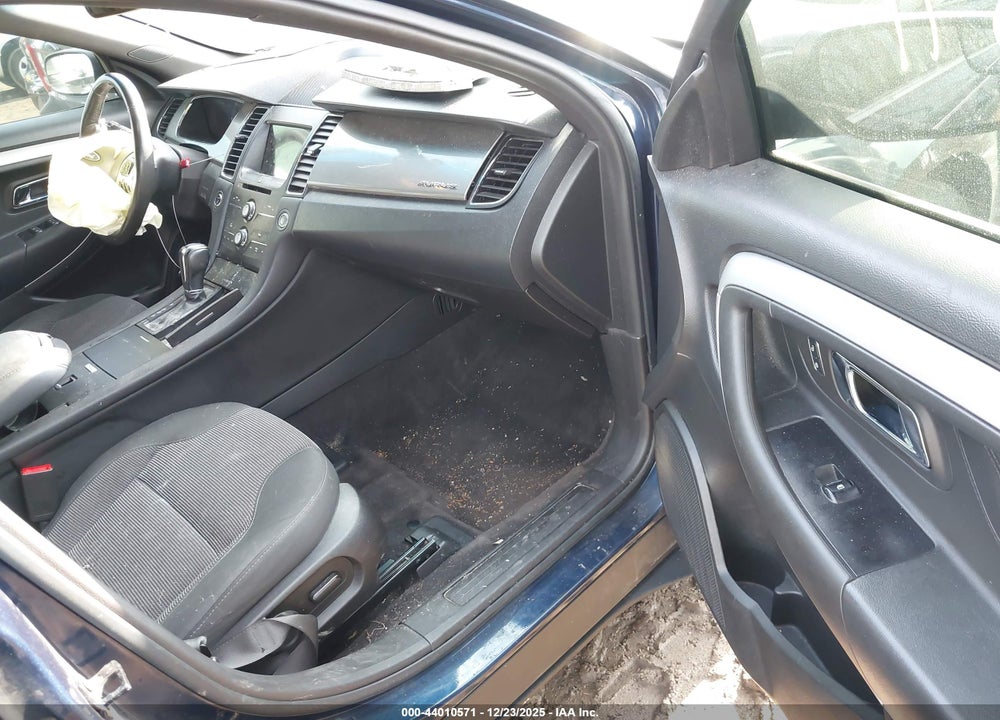 2017 FORD TAURUS SEL VIN: 1FAHP2E85HG135010