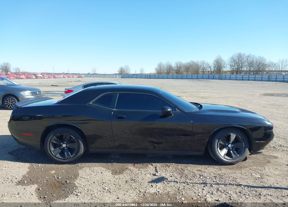 2016 DODGE CHALLENGER SXT VIN: 2C3CDZAG5GH200769