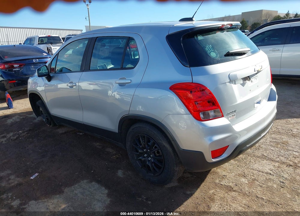 2017 CHEVROLET TRAX LS VIN: 3GNCJKSB8HL283208