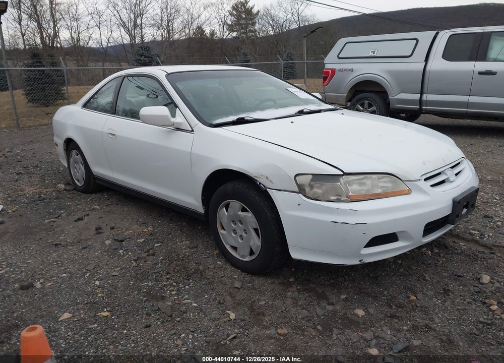 2001 HONDA ACCORD 3.0 LX VIN: 1HGCG22471A013393