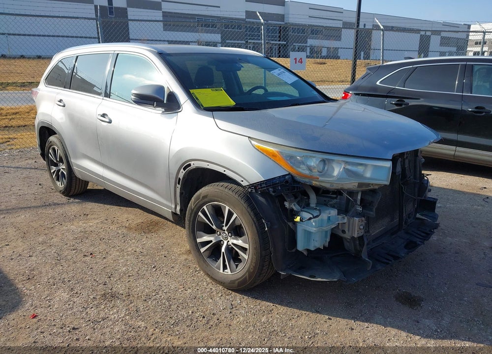 2016 TOYOTA HIGHLANDER XLE V6 VIN: 5TDKKRFHXGS176551