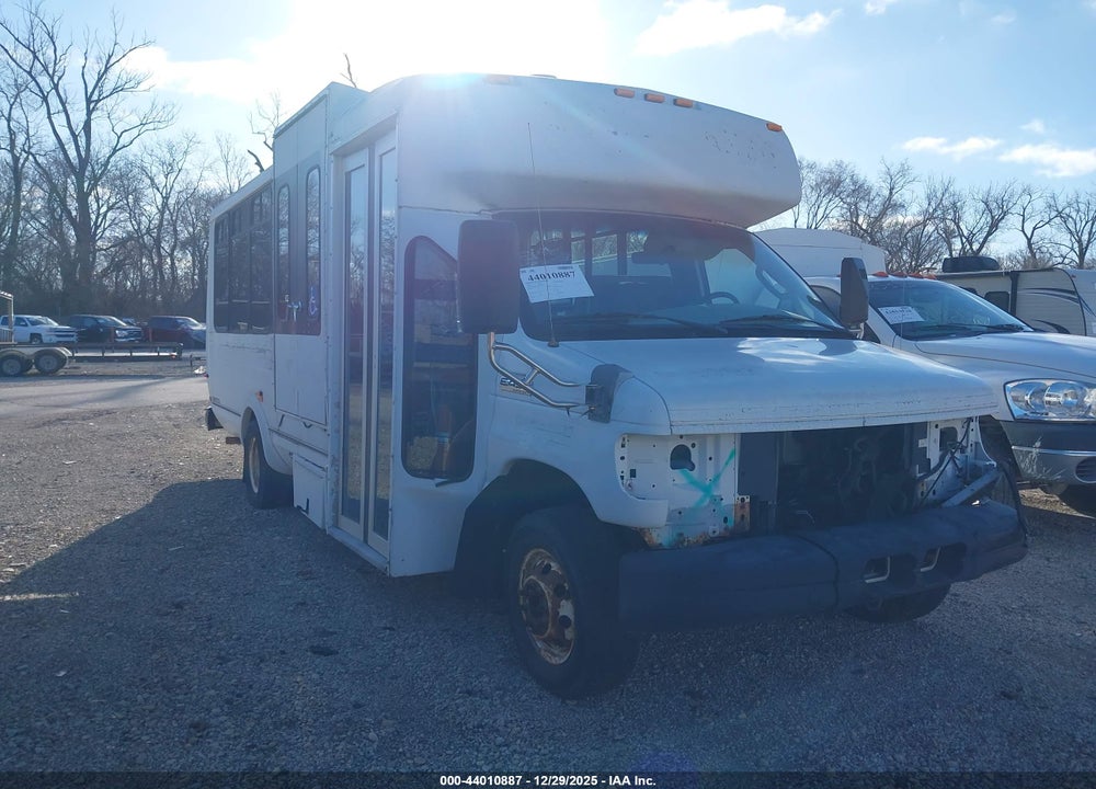 2006 FORD E-450 CUTAWAY VIN: 1FDXE45P96HB33083