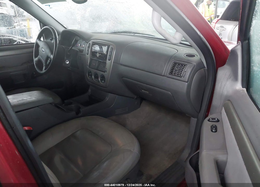 2004 FORD EXPLORER NBX/XLT VIN: 1FMZU73K54UB78689