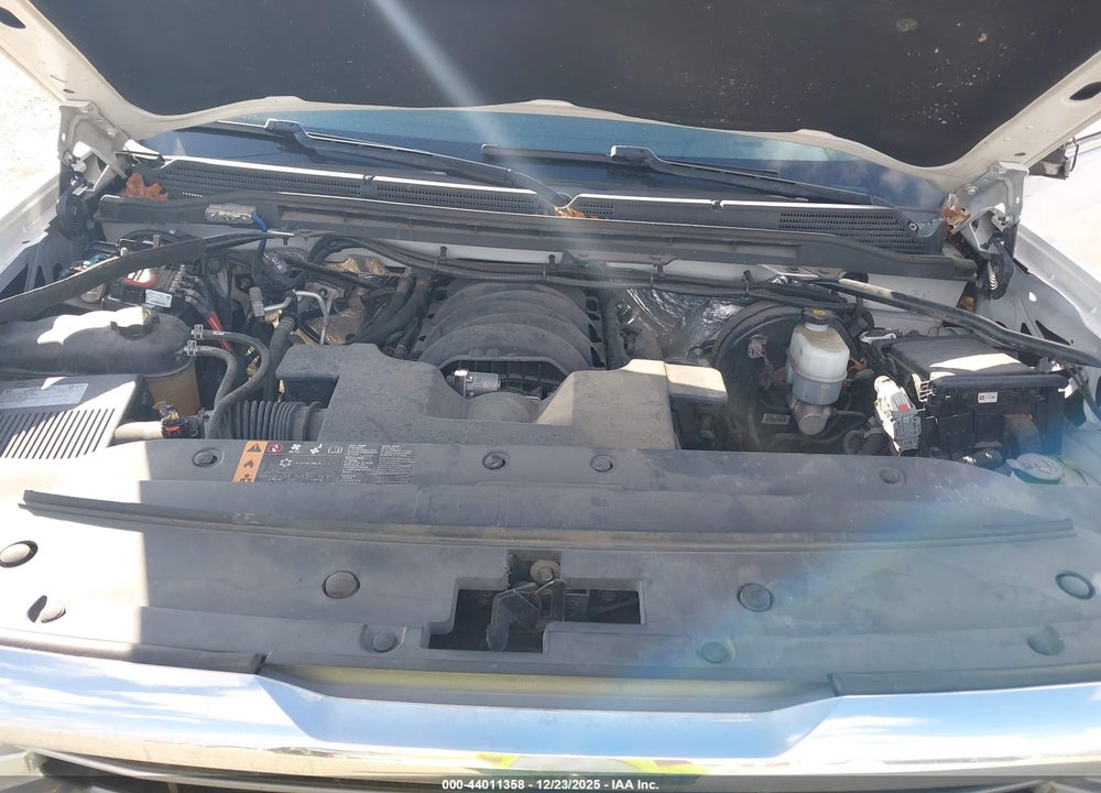2018 GMC SIERRA 1500 SLT VIN: 3GTU2NEC3JG167316