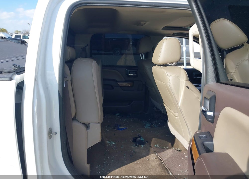 2018 GMC SIERRA 1500 SLT VIN: 3GTU2NEC3JG167316