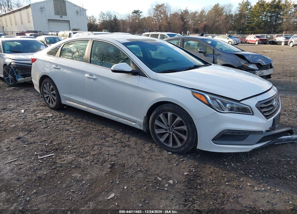 2017 HYUNDAI SONATA SPORT VIN: 5NPE34AF9HH497250