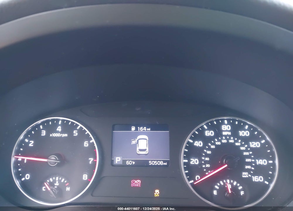 2021 KIA SELTOS LX VIN: KNDEPCAA7M7048179