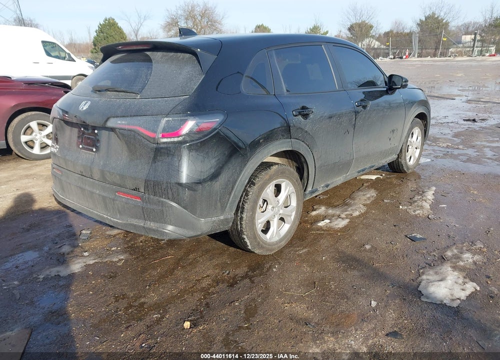 2023 HONDA HR-V AWD LX VIN: 3CZRZ2H35PM707569