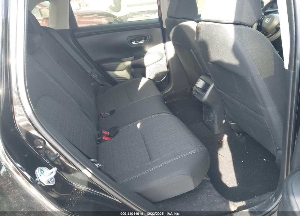 2023 HONDA HR-V AWD LX VIN: 3CZRZ2H35PM707569