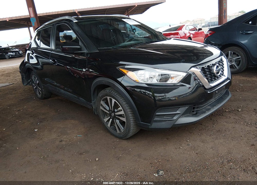 2018 NISSAN KICKS SV VIN: 3N1CP5CU4JL530967