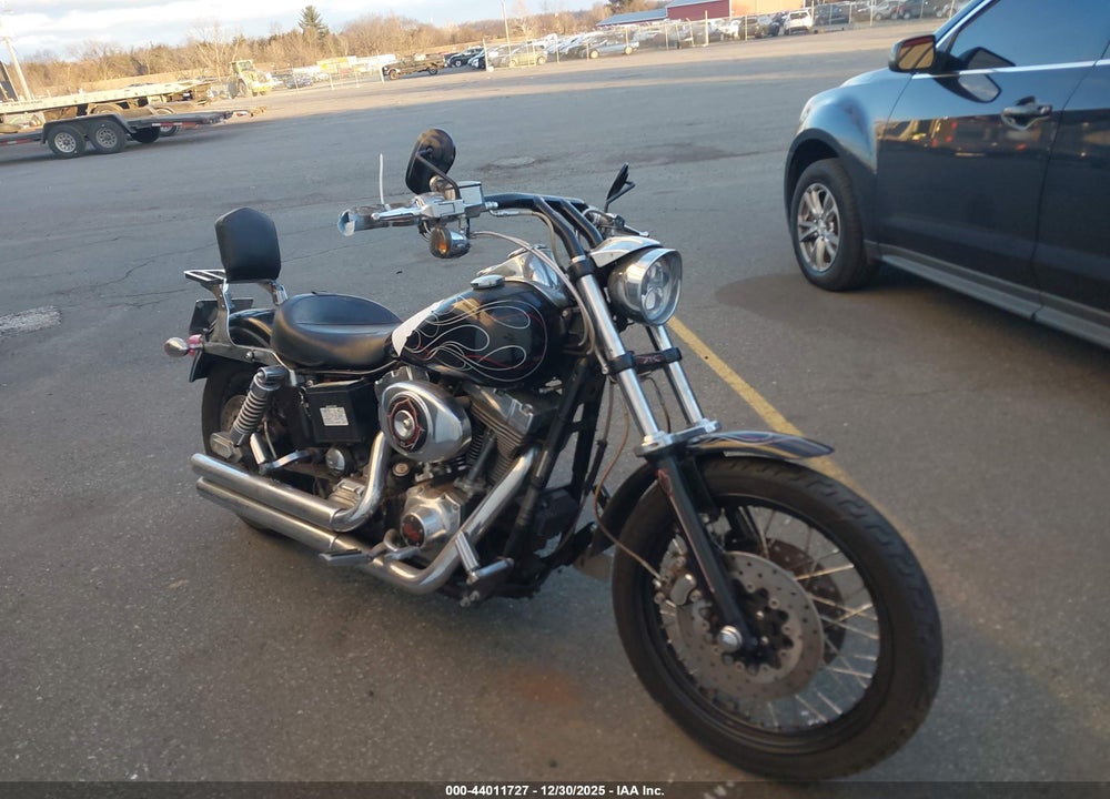 2005 HARLEY-DAVIDSON FXDLI VIN: 1HD1GNW175K335537
