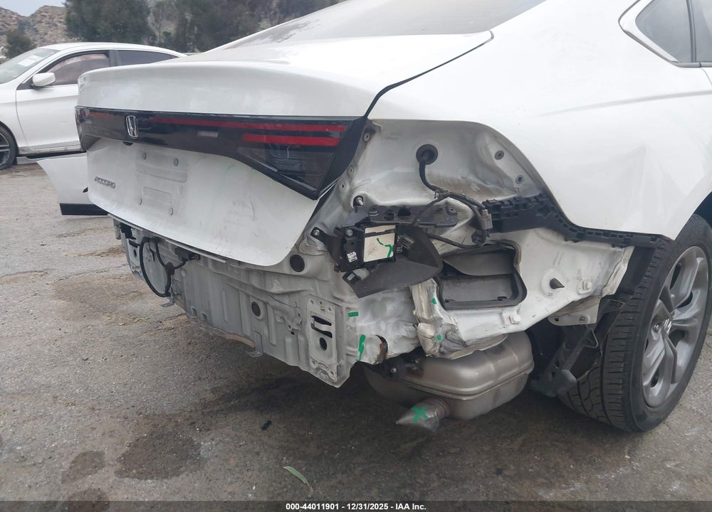 2024 HONDA ACCORD EX VIN: 1HGCY1F30RA023560