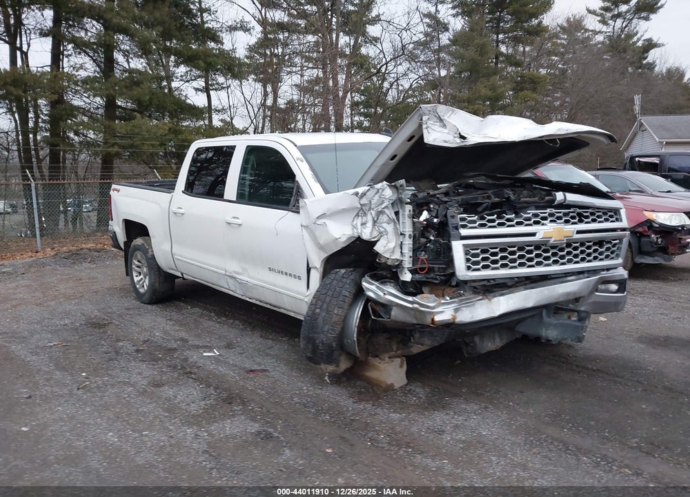 2015 CHEVROLET SILVERADO 1500 1LT VIN: 3GCUKREC3FG535217