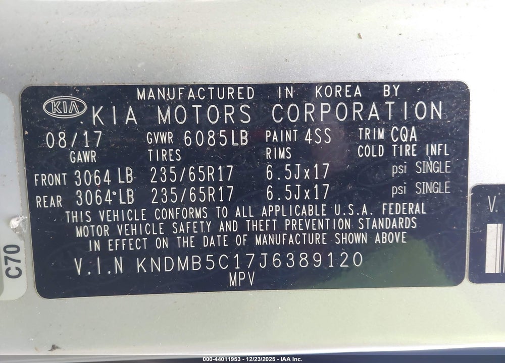 2018 KIA SEDONA LX VIN: KNDMB5C17J6389120
