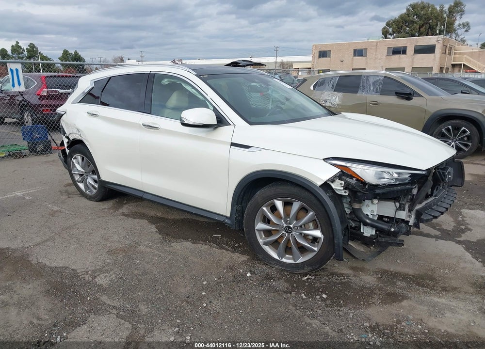 2021 INFINITI QX50 LUXE AWD VIN: 3PCAJ5BB6MF111883