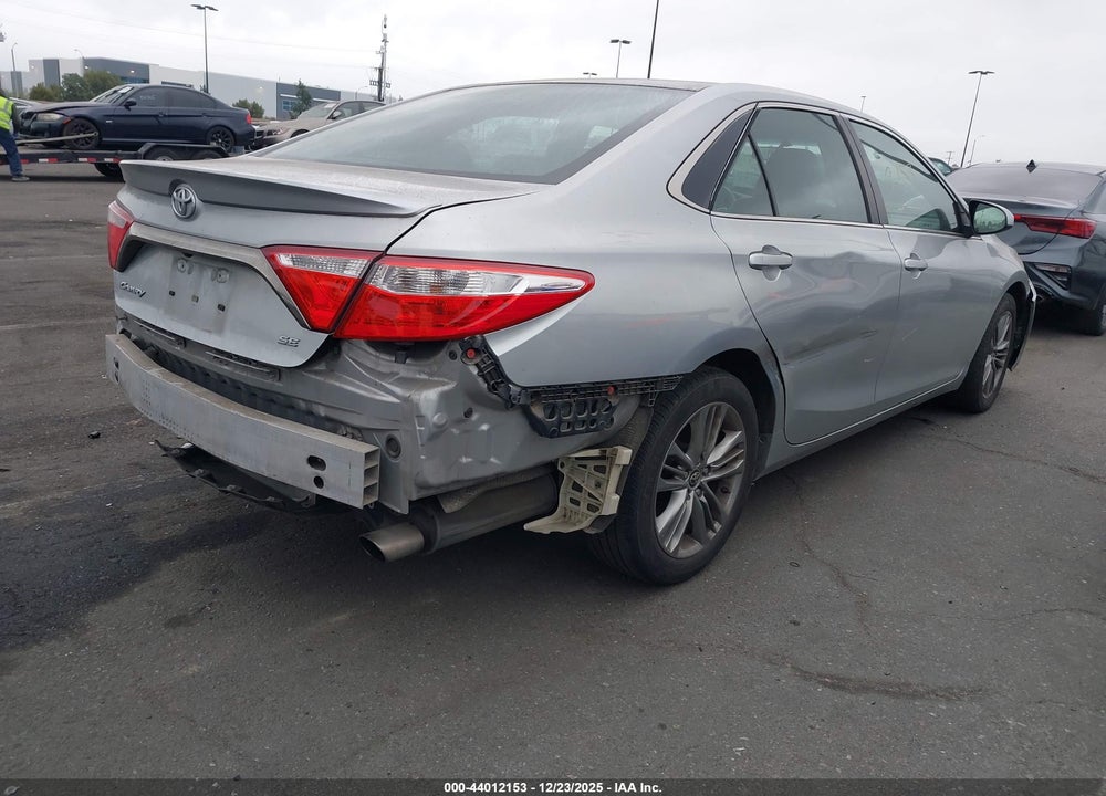 2015 TOYOTA CAMRY SE VIN: 4T1BF1FKXFU496234