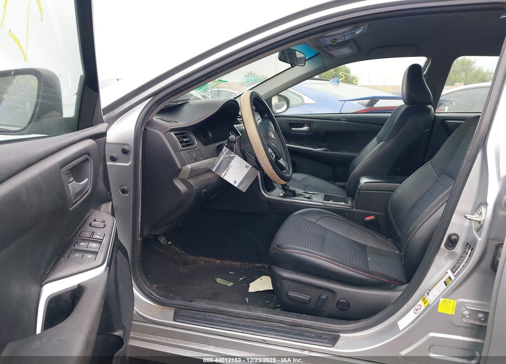 2015 TOYOTA CAMRY SE VIN: 4T1BF1FKXFU496234
