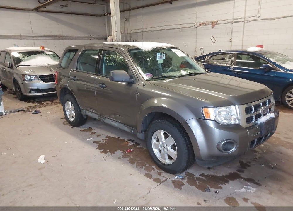 2009 FORD ESCAPE XLS/XLS MANUAL VIN: 1FMCU02759KB11572